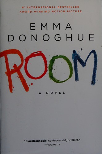 Room (Paperback, 2019, Harper Perennial)