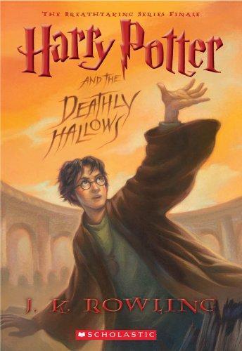 Harry Potter and the Deathly Hallows (Paperback, 2009, Arthur A. Levine Books)