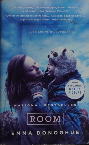 Room (Paperback, 2015, Little Brown & Company)
